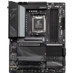 GIGABYTE X670 AORUS